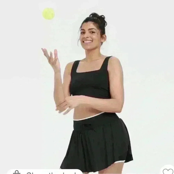 NWT All in Motion Black Knit Active Skort, From Target Size Small. MSRP $25 - Picture 3 of 9